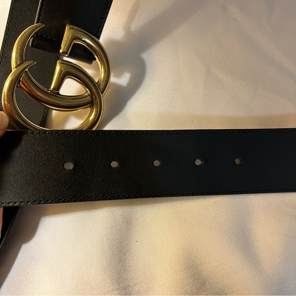 Gucci Black Belt with Gold GG Buckle main image 4